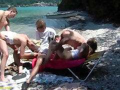 public family treatment groupsex hump