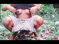 Urinating outdoor public - Hashini