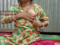 Desi Tumpa bhabhi show her milky bigboobs and cream colored taut muff when her husband not in room