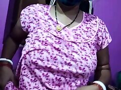 Village aunty displays her full figure