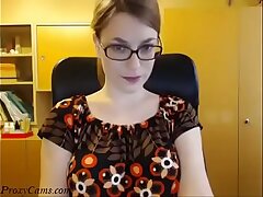 Hot nerdy girl stripping and dancing